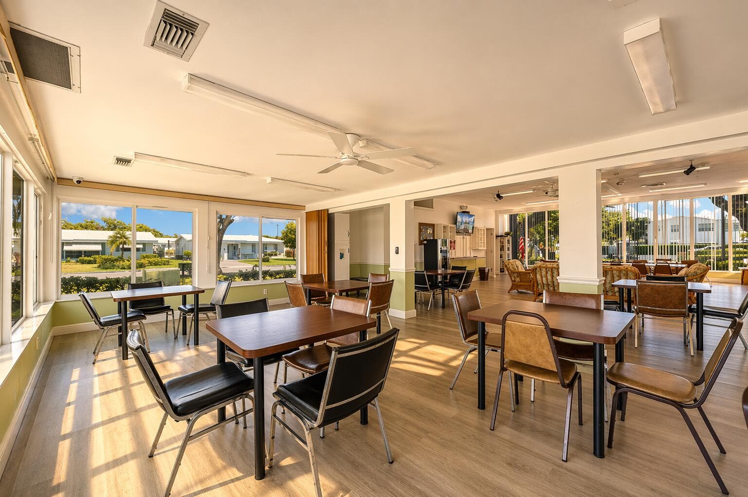 2631 W Golf Boulevard, Pompano Beach, FL 33064 — photo 34 of 39