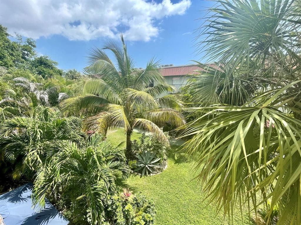 809 W Oakland Park Boulevard J12, Oakland Park, FL 33311 — photo 4 of 19