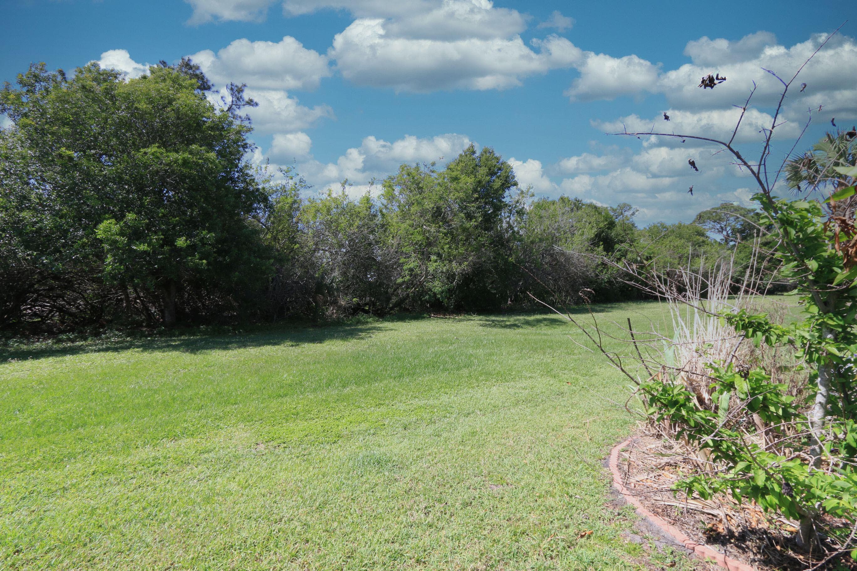 1217 S Lakes End Drive 1, Fort Pierce, FL 34982 — photo 25 of 73