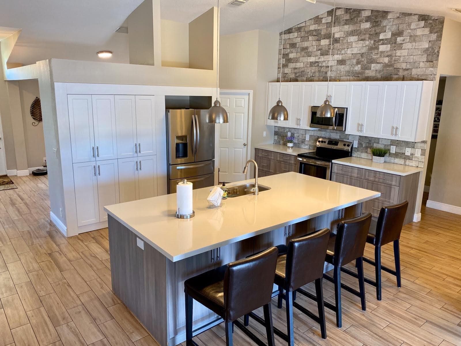 501 SW Fifer Avenue, Port St. Lucie, FL 34953 — photo 9 of 27