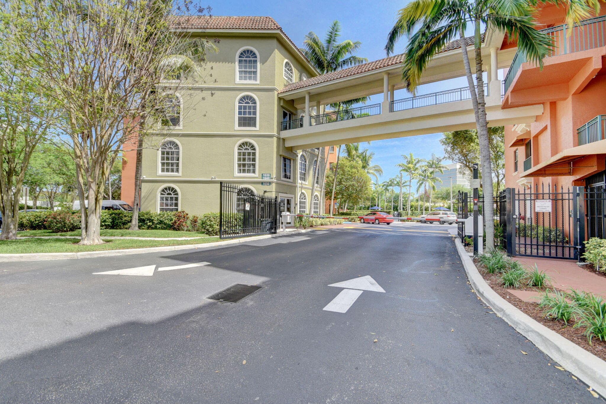 1610 Presidential Way 309, West Palm Beach, FL 33401 — photo 1 of 41