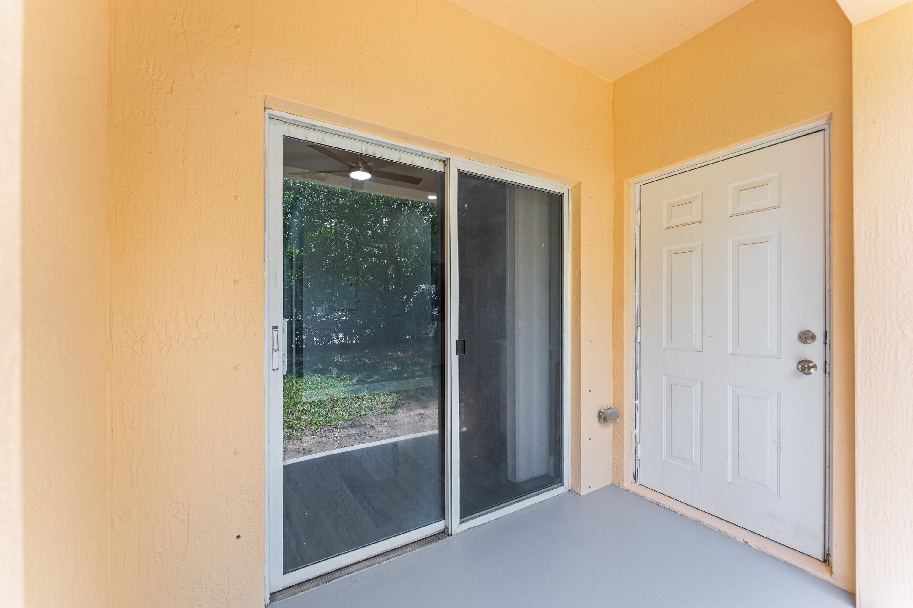 205 S Santa Catalina Circle 205, North Lauderdale, FL 33068 — photo 28 of 33