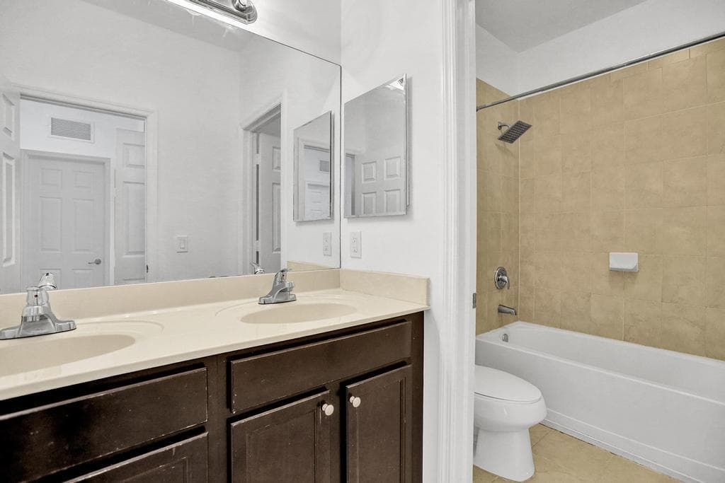 9081 SW 169th Path, Miami, FL 33196 — photo 24 of 44