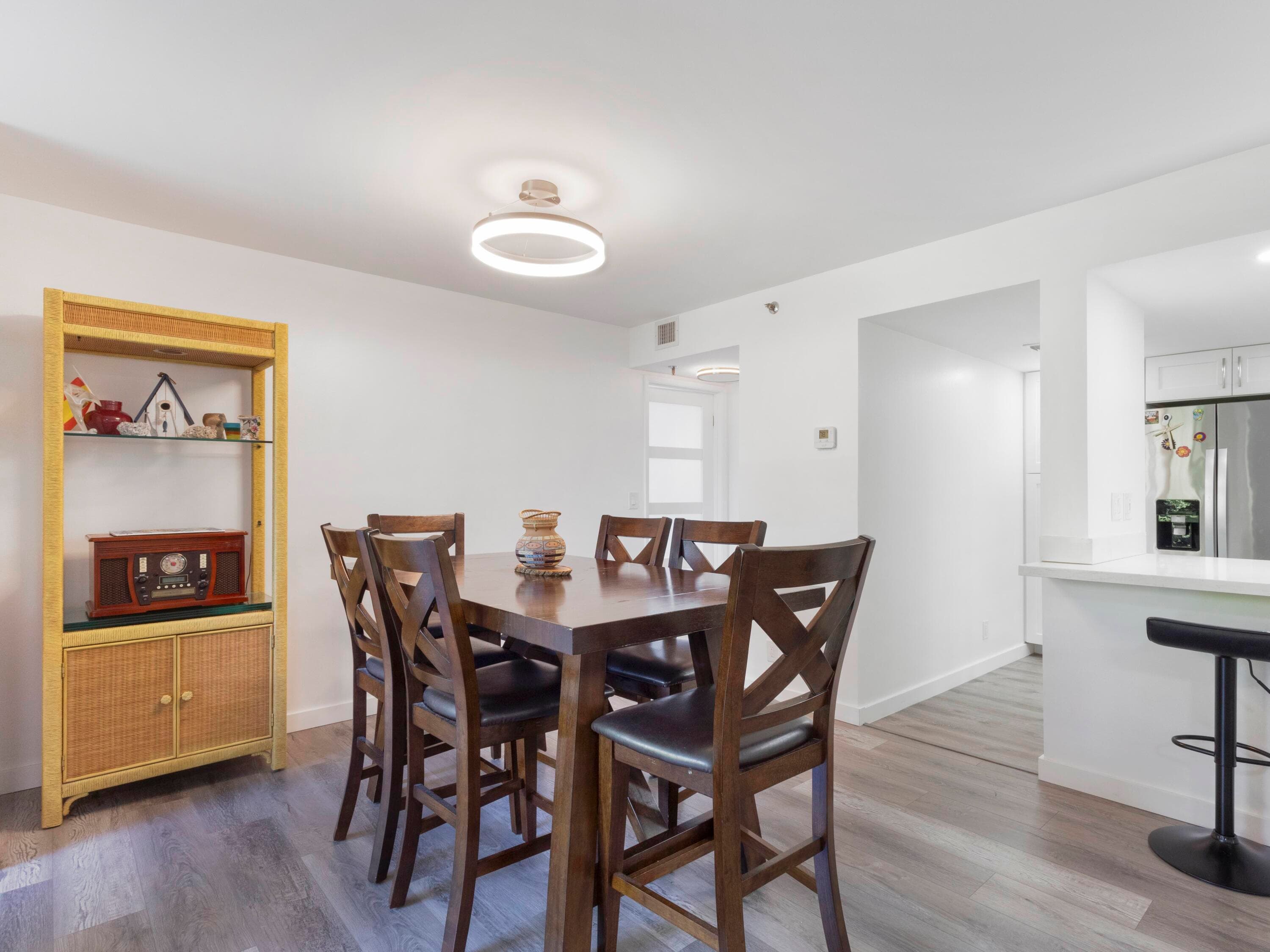 955 Egret Circle 402, Delray Beach, FL 33444 — photo 15 of 45