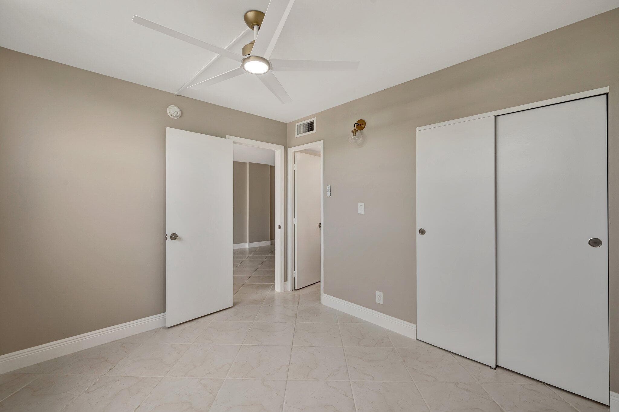 1777 SE 15th Street 215, Fort Lauderdale, FL 33316 — photo 15 of 31