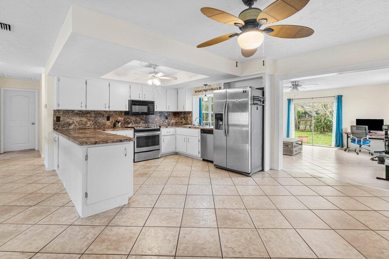 2599 SE Grand Drive, Port St. Lucie, FL 34952 — photo 8 of 45