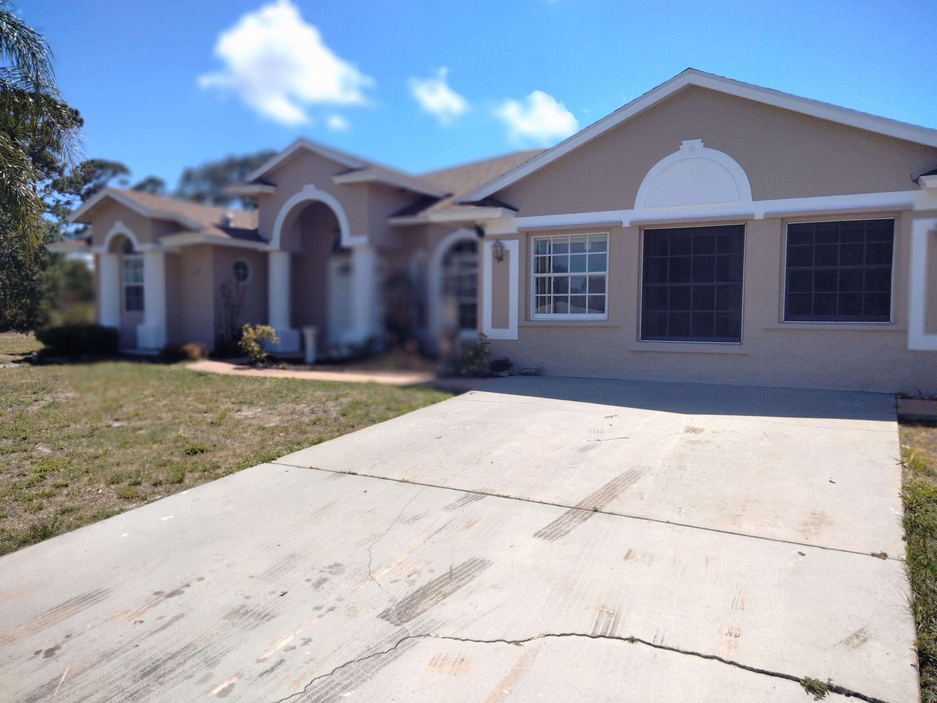 312 SW Buzby Court, Port St. Lucie, FL 34953 — photo 2 of 7