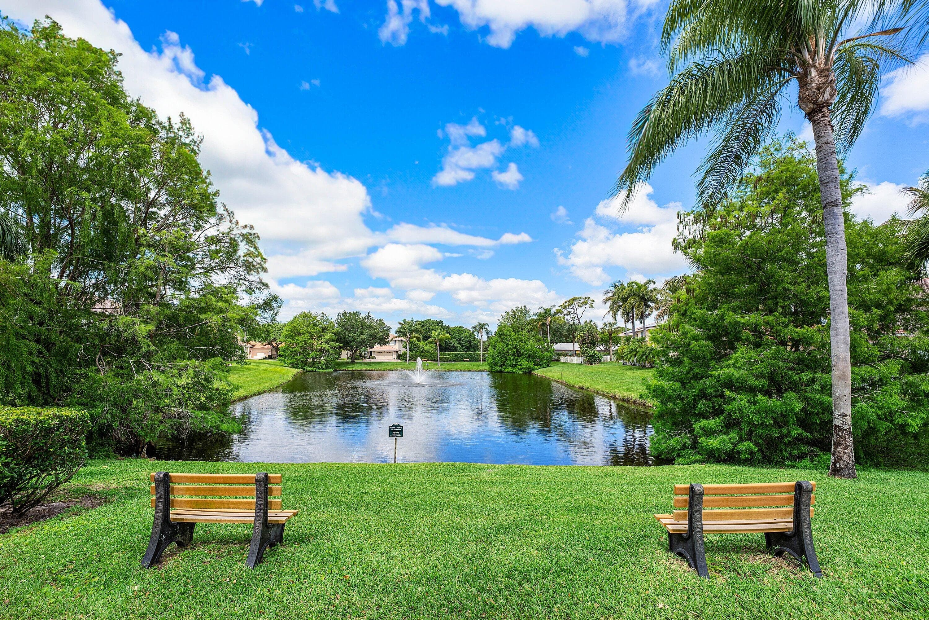 104 Hidden Hollow, Palm Beach Gardens, FL 33418 — photo 37 of 39