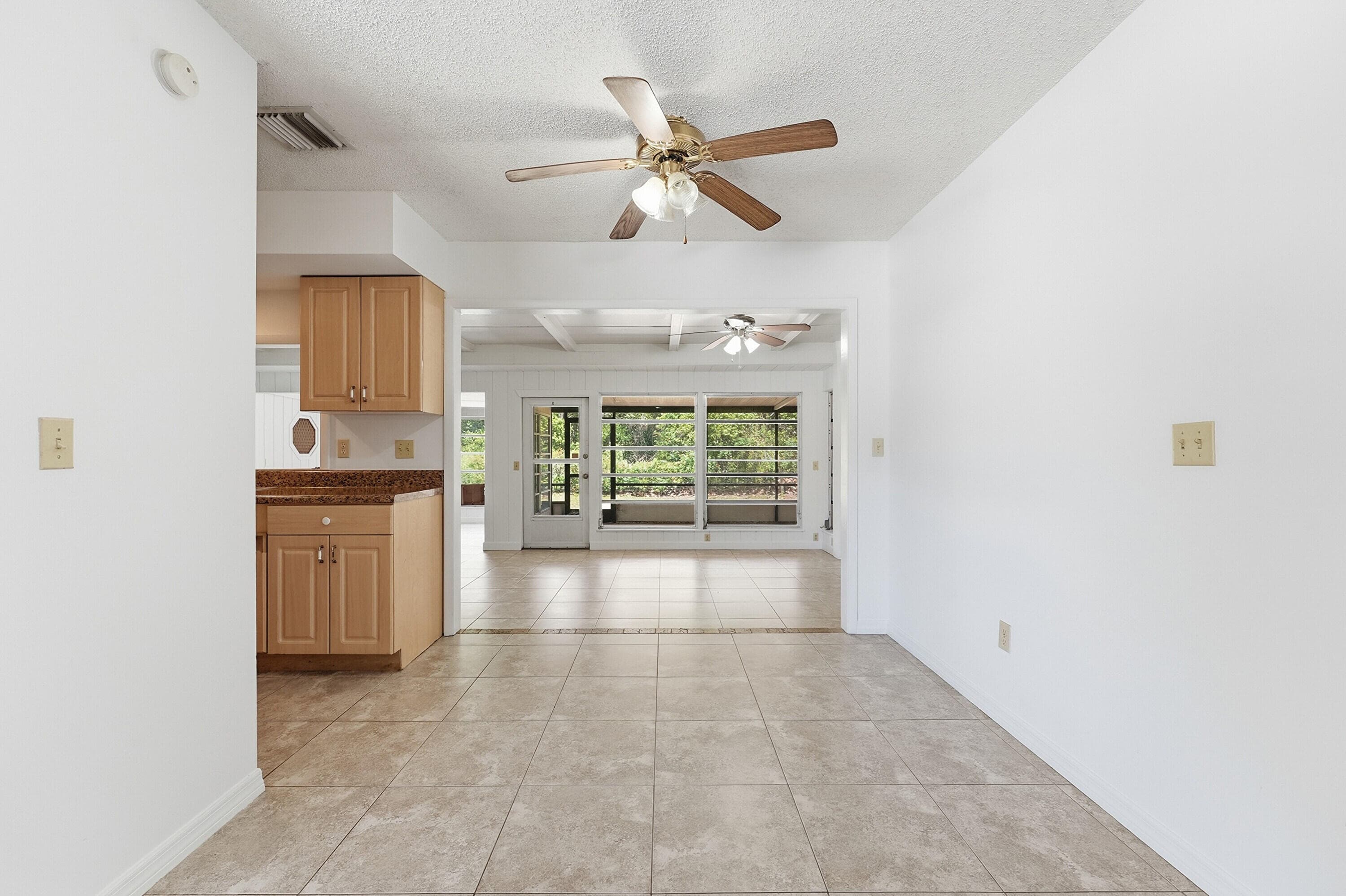 445 NE Armory Circle, Port St. Lucie, FL 34983 — photo 9 of 36