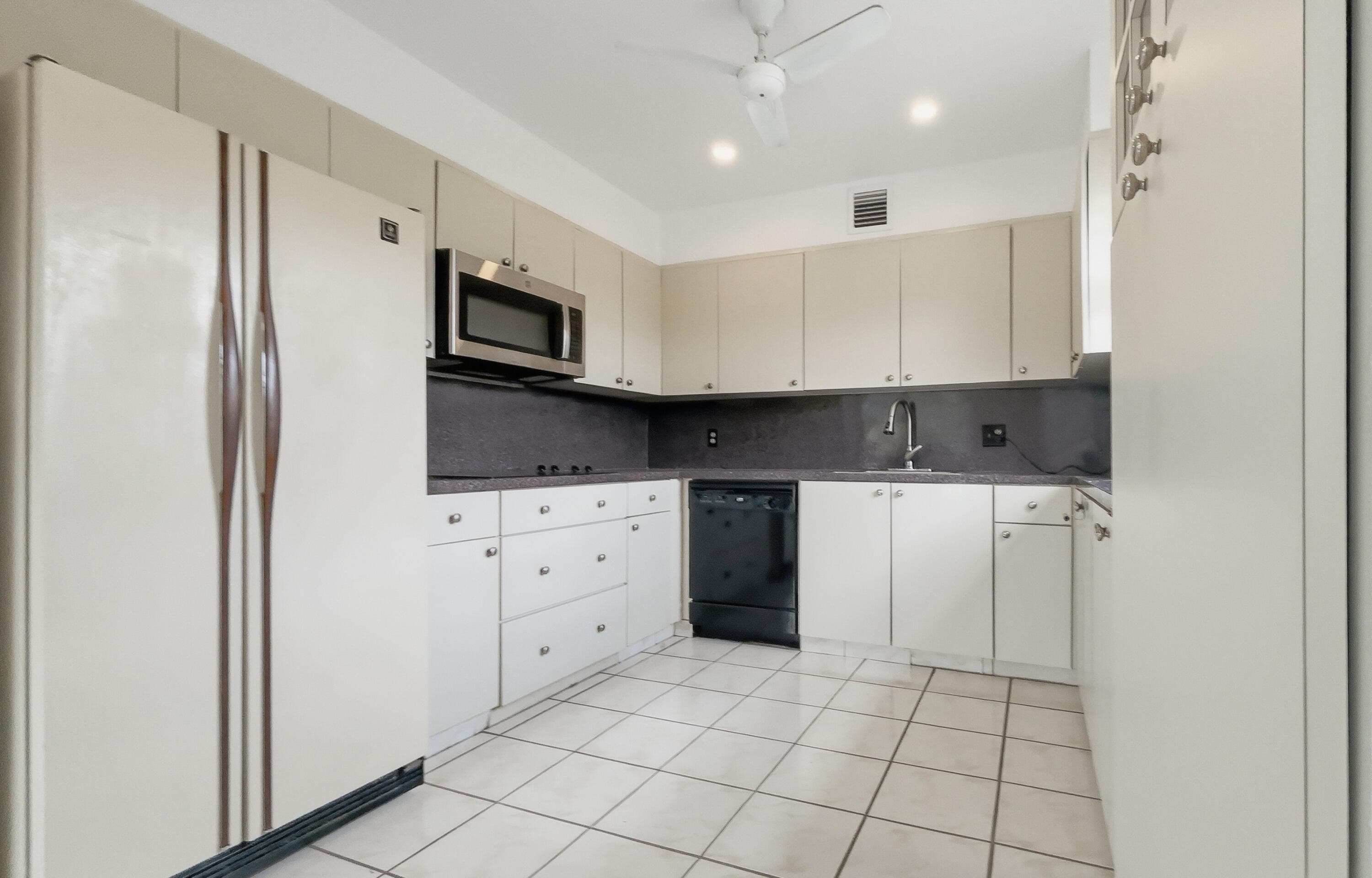 101 SW 132nd Way 418J, Hollywood, FL 33027 — photo 4 of 21