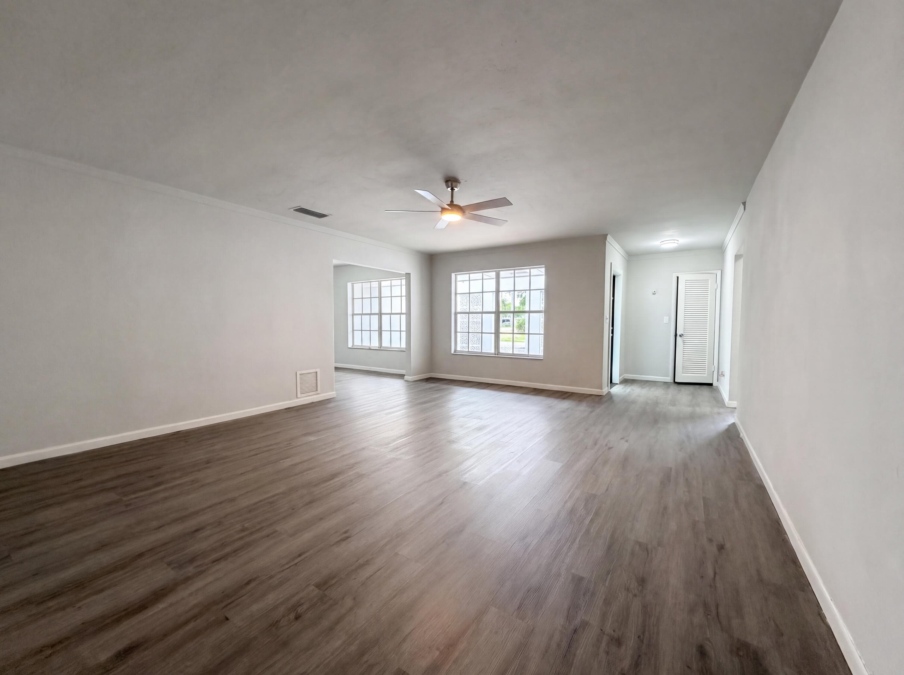 820 NW 78th Avenue, Pembroke Pines, FL 33024 — photo 6 of 18