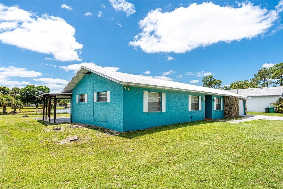 6901 Salerno Road, Fort Pierce, FL 34951 — photo 7 of 60