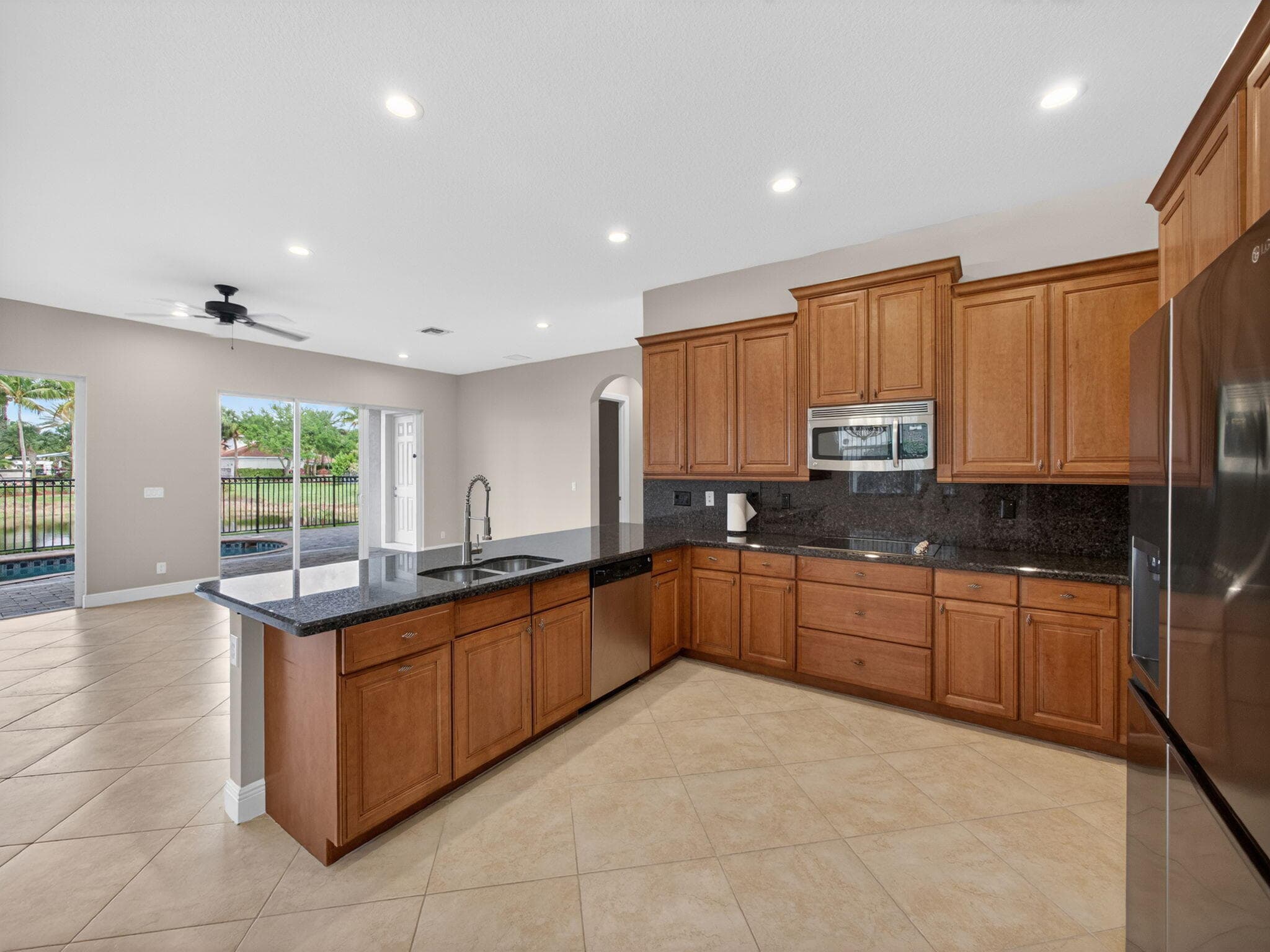 12054 Aviles Circle, Palm Beach Gardens, FL 33418 — photo 14 of 58
