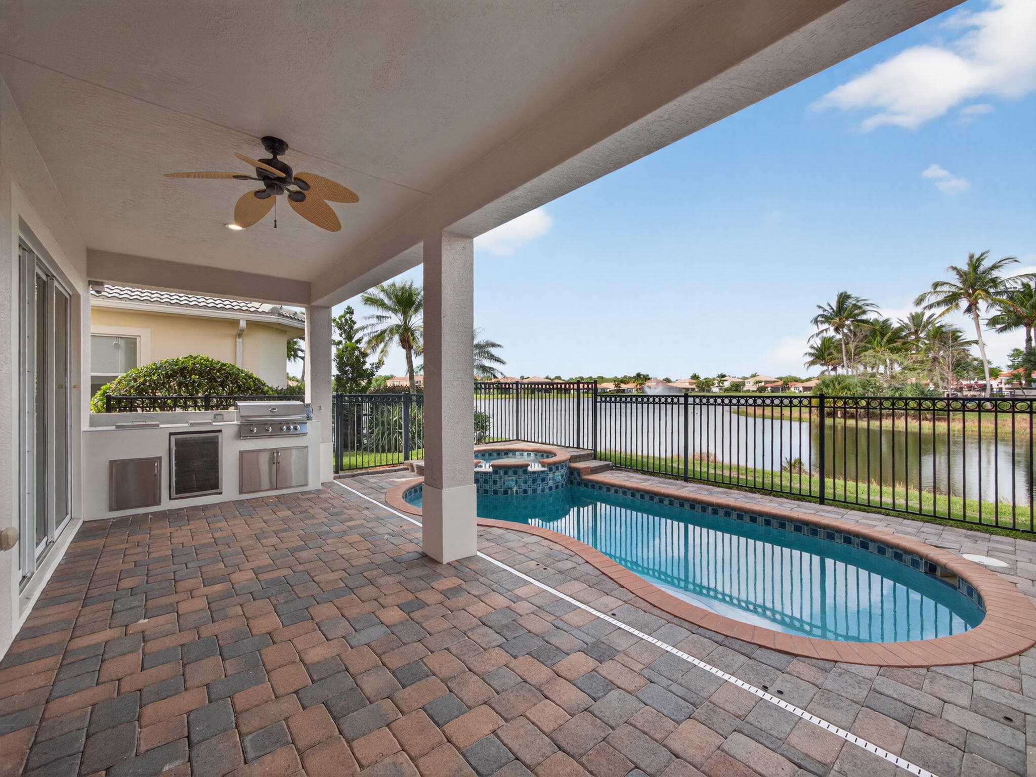 12054 Aviles Circle, Palm Beach Gardens, FL 33418 — photo 37 of 58