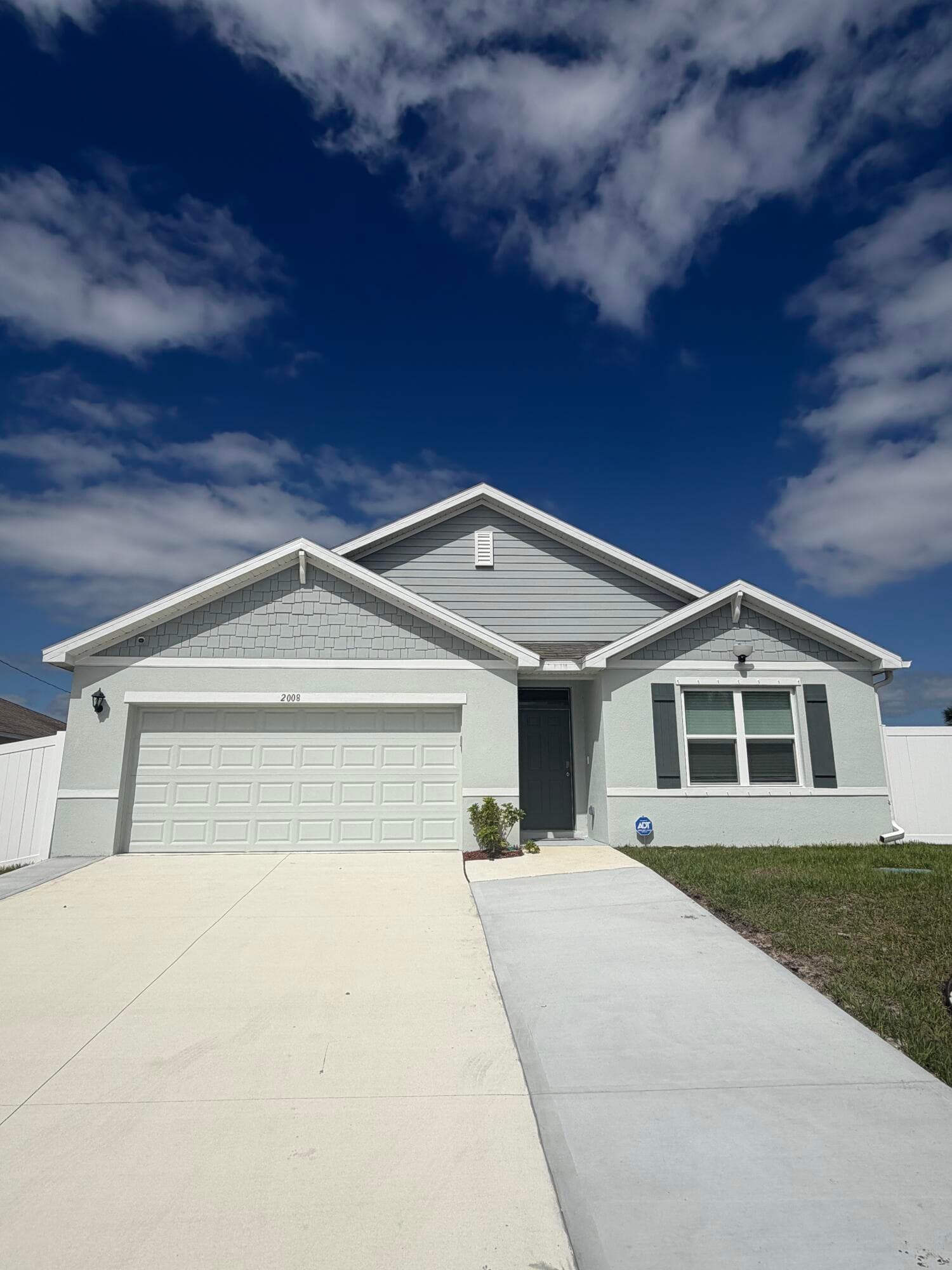 2008 SW Olympia Ave Avenue SW, Palm Bay, FL 32908 — photo