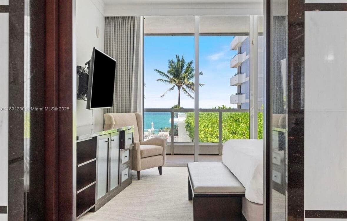 4391 Collins Avenue Unit 623, Miami Beach, FL 33140 — photo 12 of 24