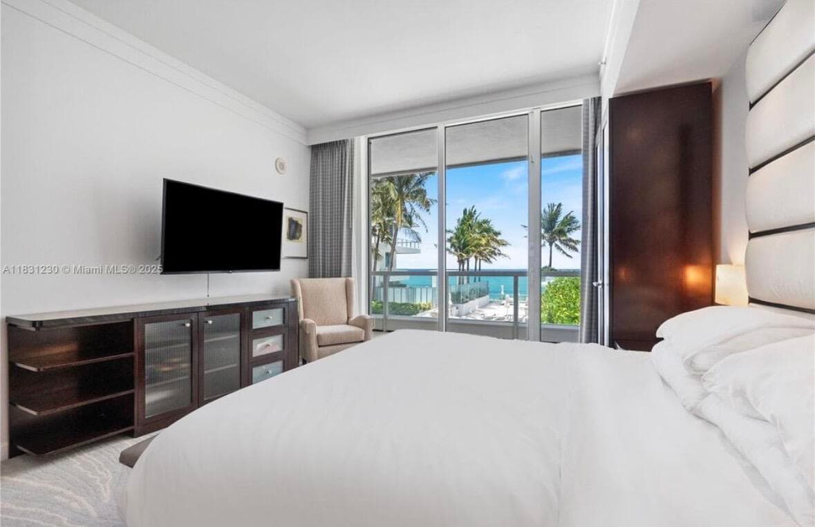 4391 Collins Avenue Unit 623, Miami Beach, FL 33140 — photo 17 of 24