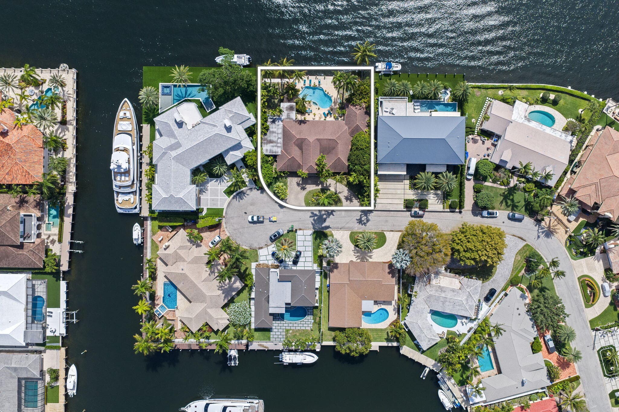 3260 NE 56th Court, Fort Lauderdale, FL 33308 — photo 5 of 10