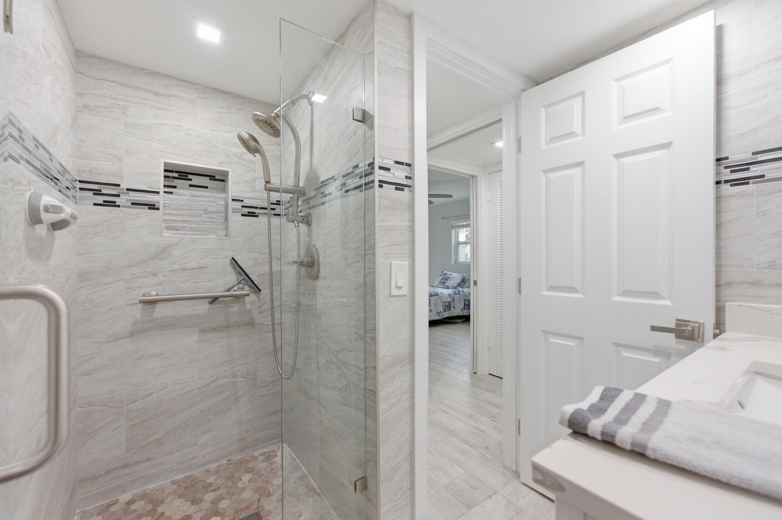 634 Normandy N, Delray Beach, FL 33484 — photo 12 of 45