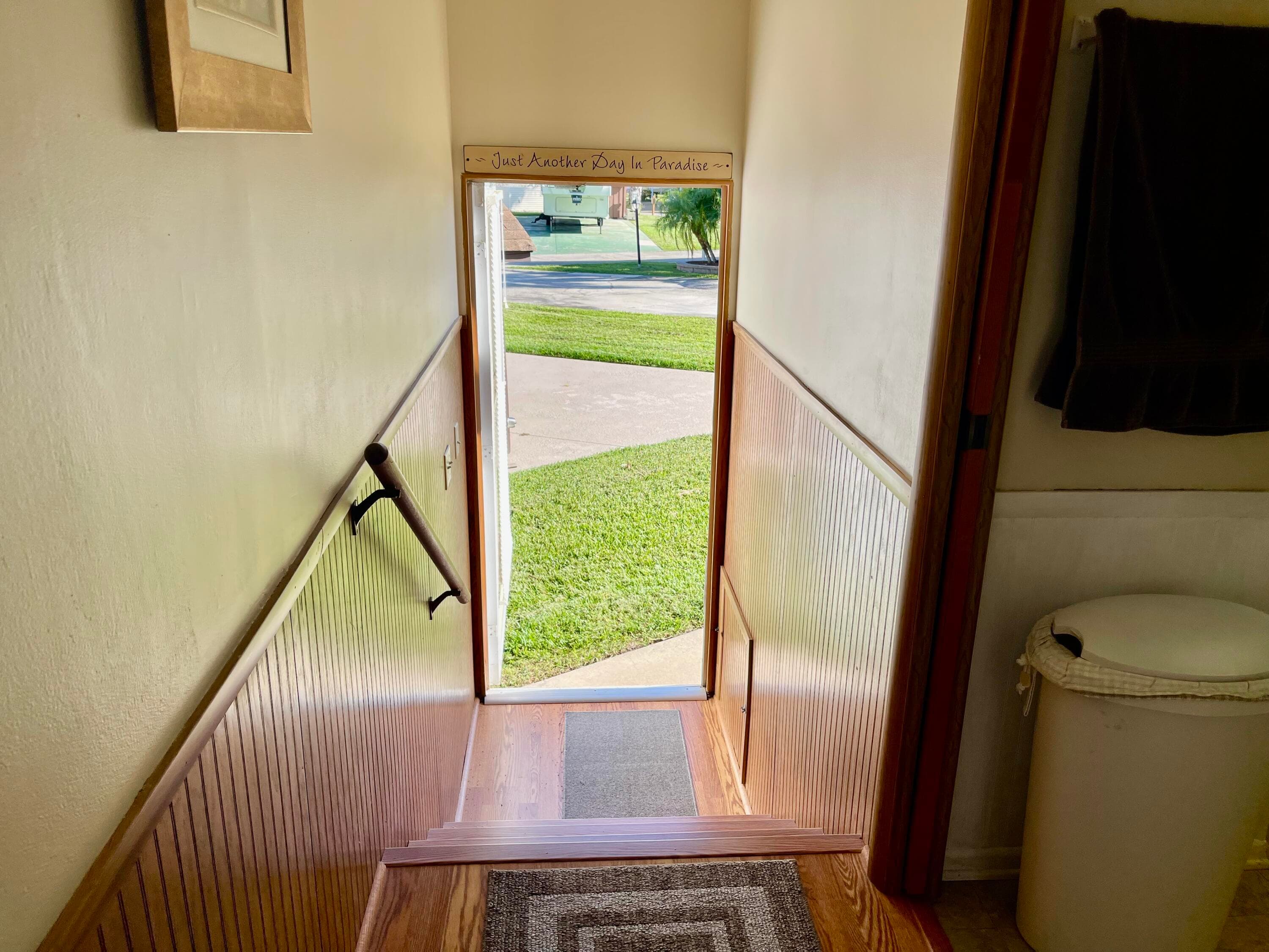 5374 SE 64th Avenue, Okeechobee, FL 34974 — photo 9 of 15