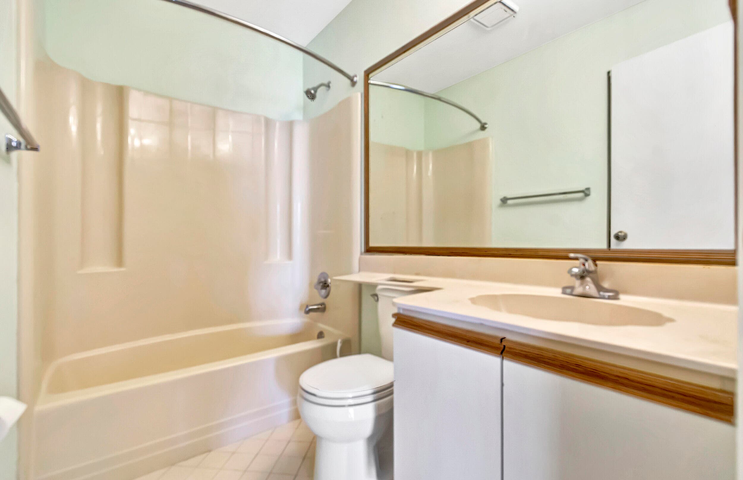 351 Club Circle 207, Boca Raton, FL 33487 — photo 20 of 28