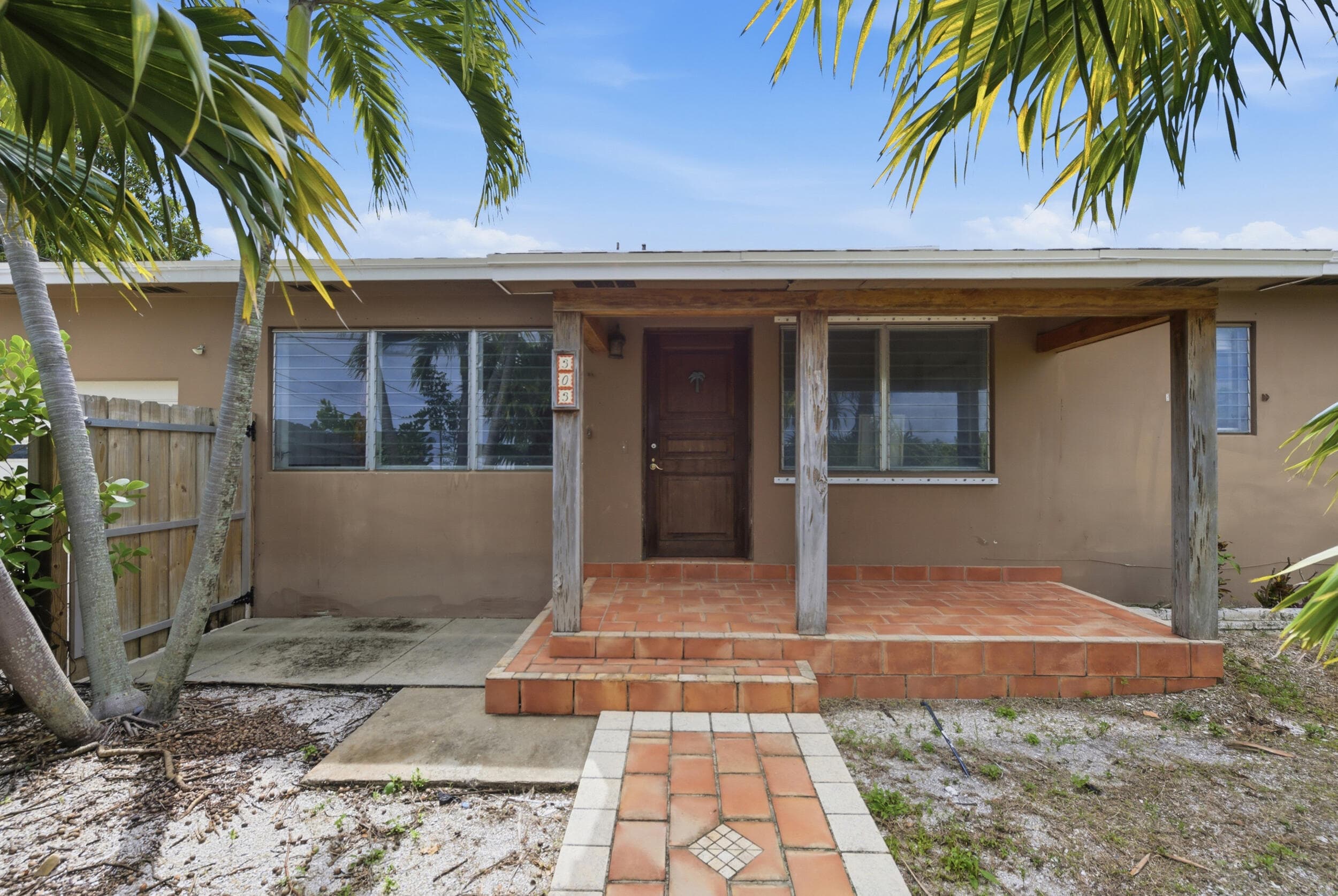 303 Cornell Drive, Lake Worth Beach, FL 33460 — photo 3 of 42