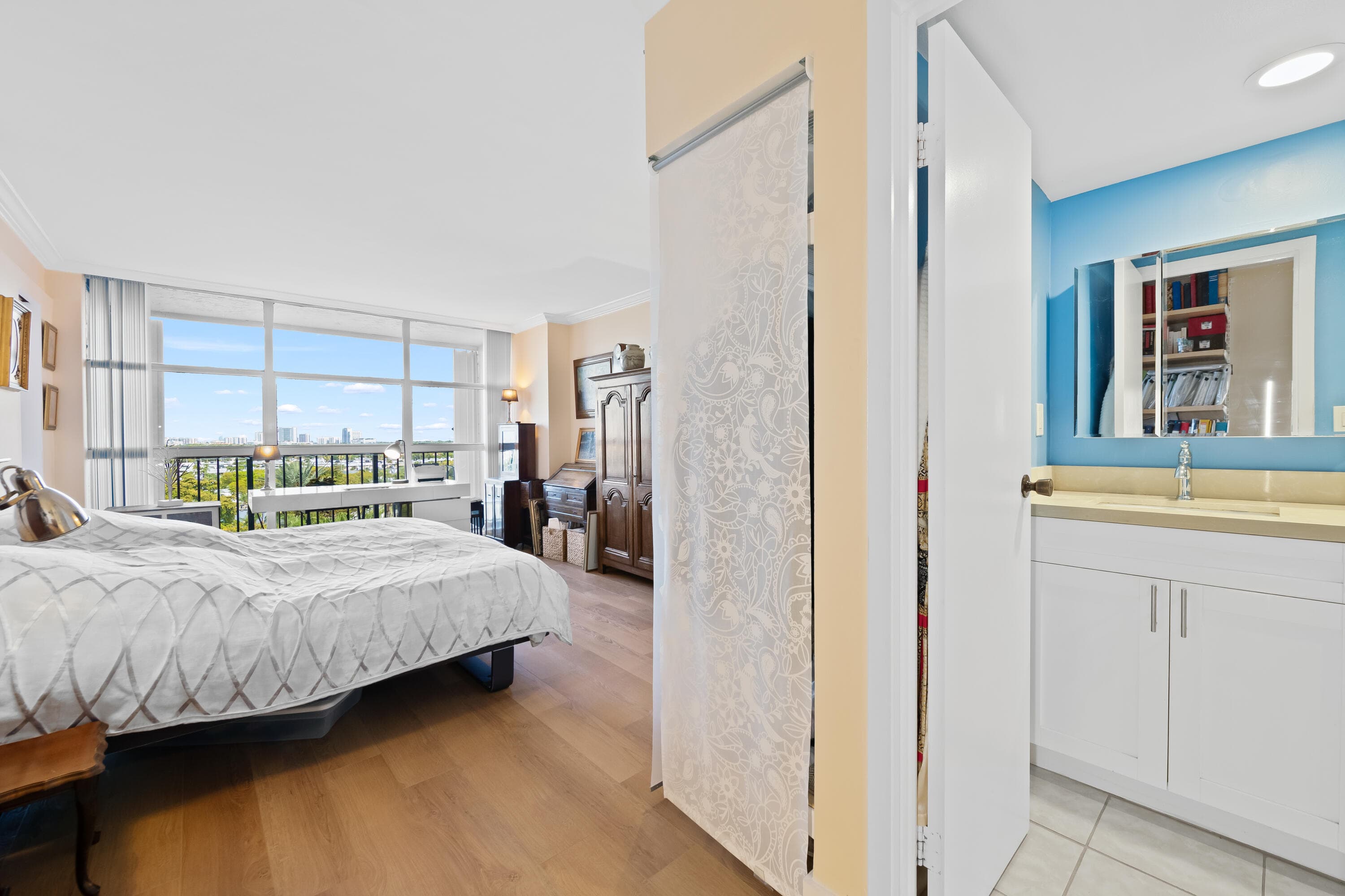 600 Parkview Drive 823, Hallandale Beach, FL 33009 — photo 19 of 31