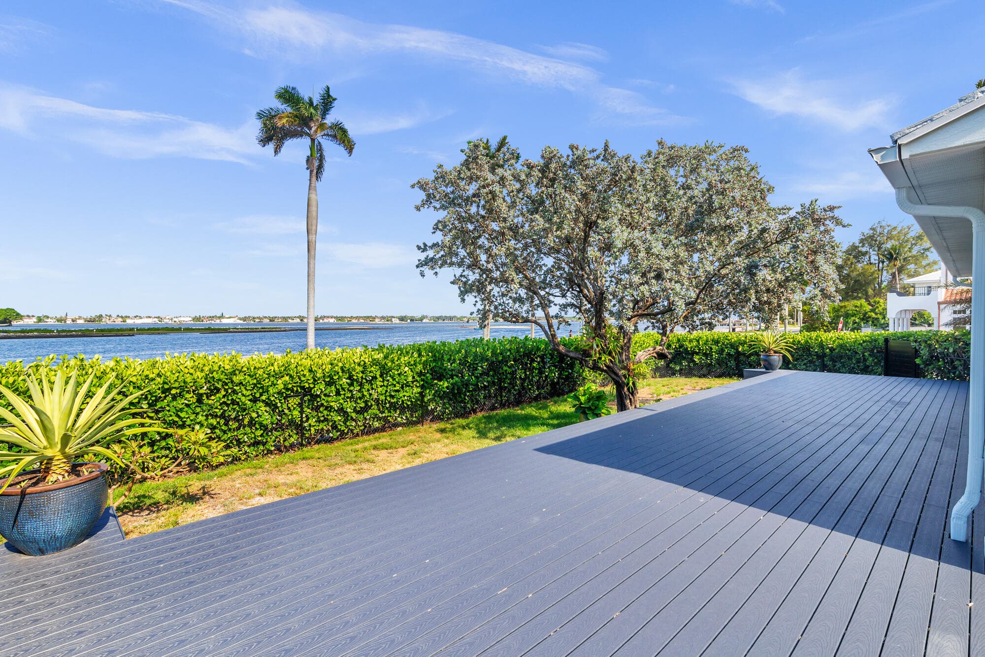 185 Almeria Road, West Palm Beach, FL 33405 — photo 4 of 12