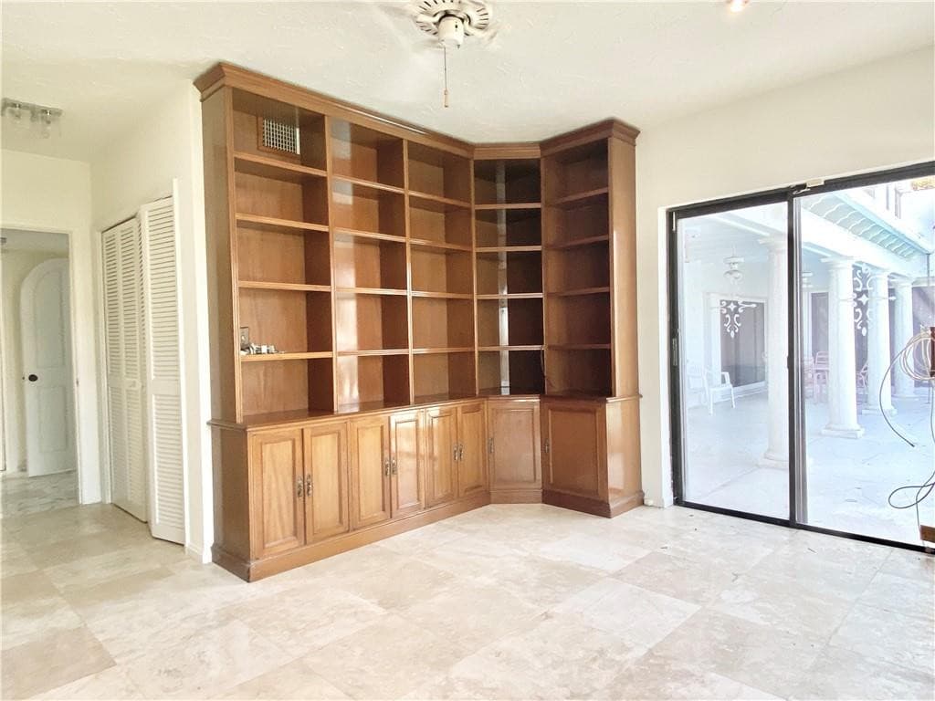 71 Bay Colony Drive, Fort Lauderdale, FL 33308 — photo 17 of 34