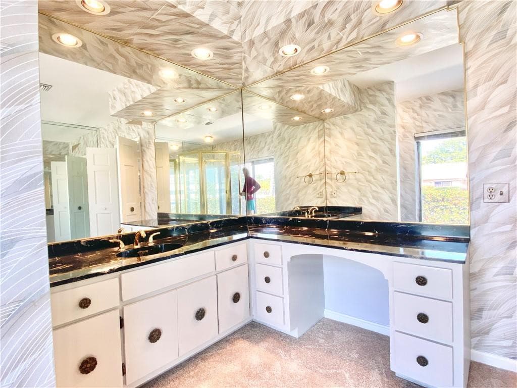 71 Bay Colony Drive, Fort Lauderdale, FL 33308 — photo 23 of 34
