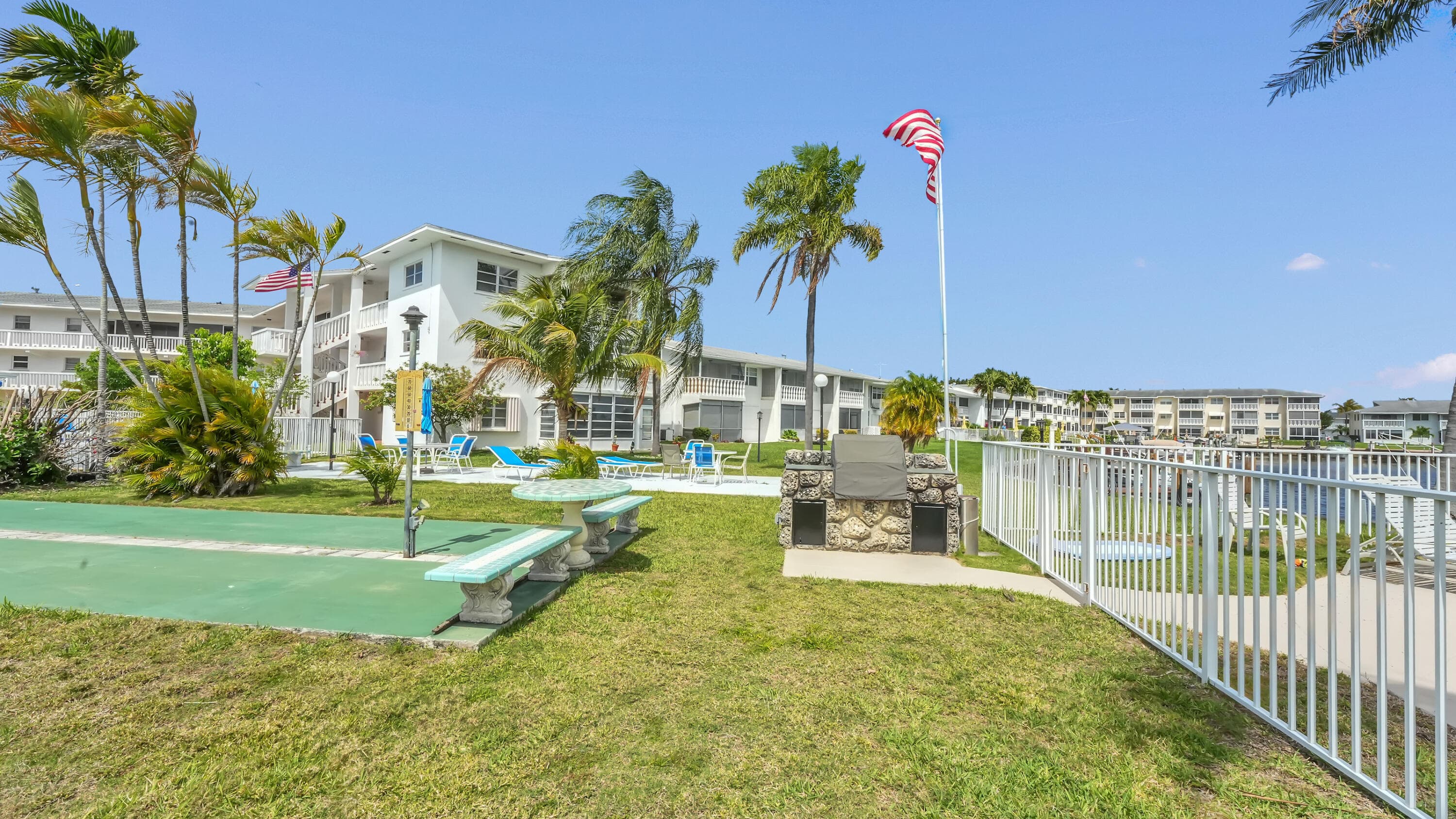 298 SE 6th Avenue 2, Pompano Beach, FL 33060 — photo 24 of 30