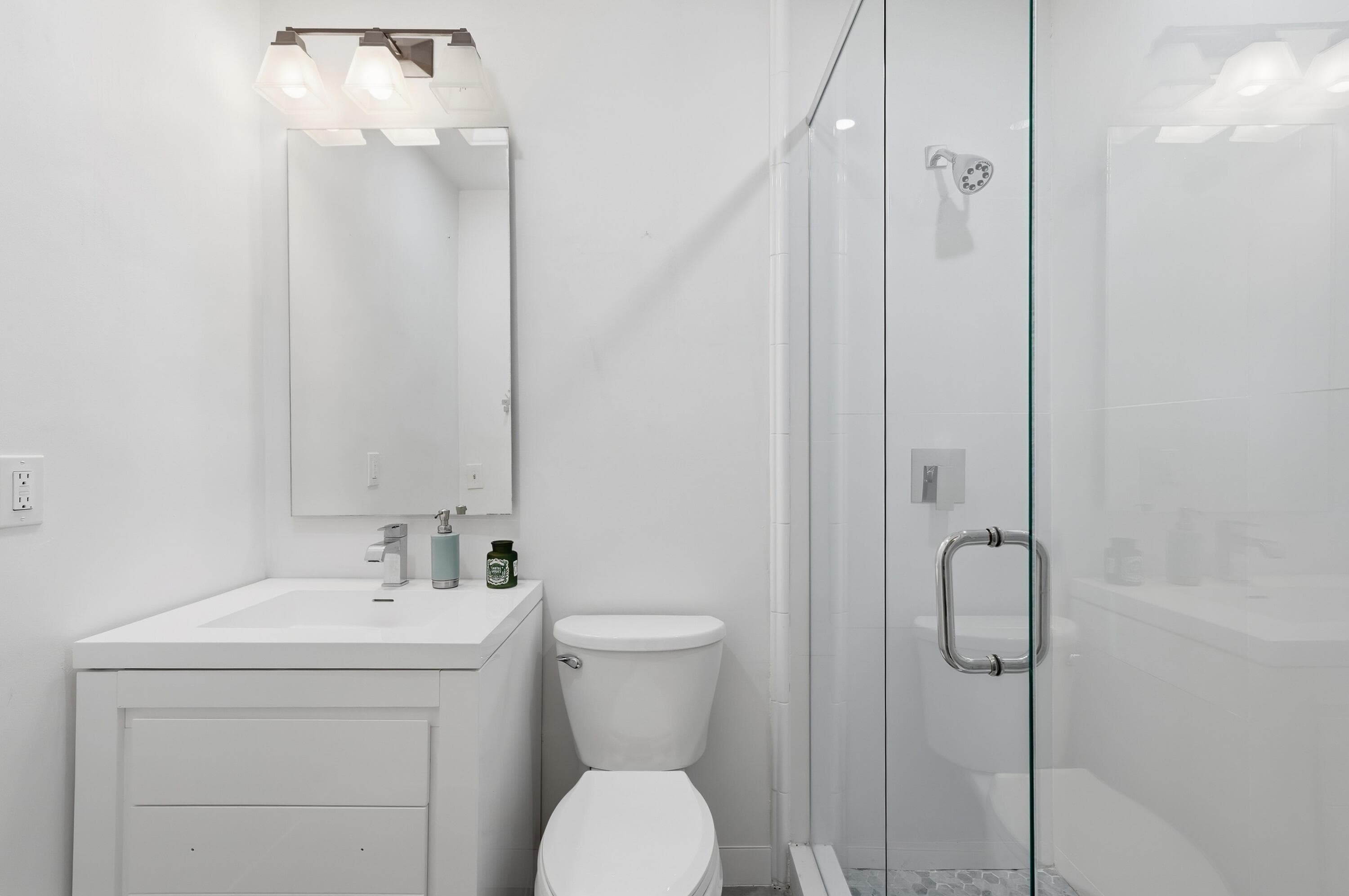 1431 S Ocean Boulevard Unit 28, Lauderdale-By-The-Sea, FL 33062 — photo 13 of 63