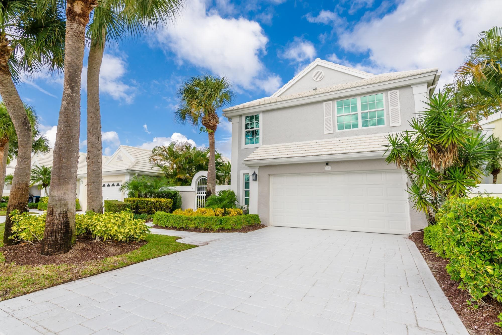 16 Windsor Lane, Palm Beach Gardens, FL 33418 — photo 42 of 50