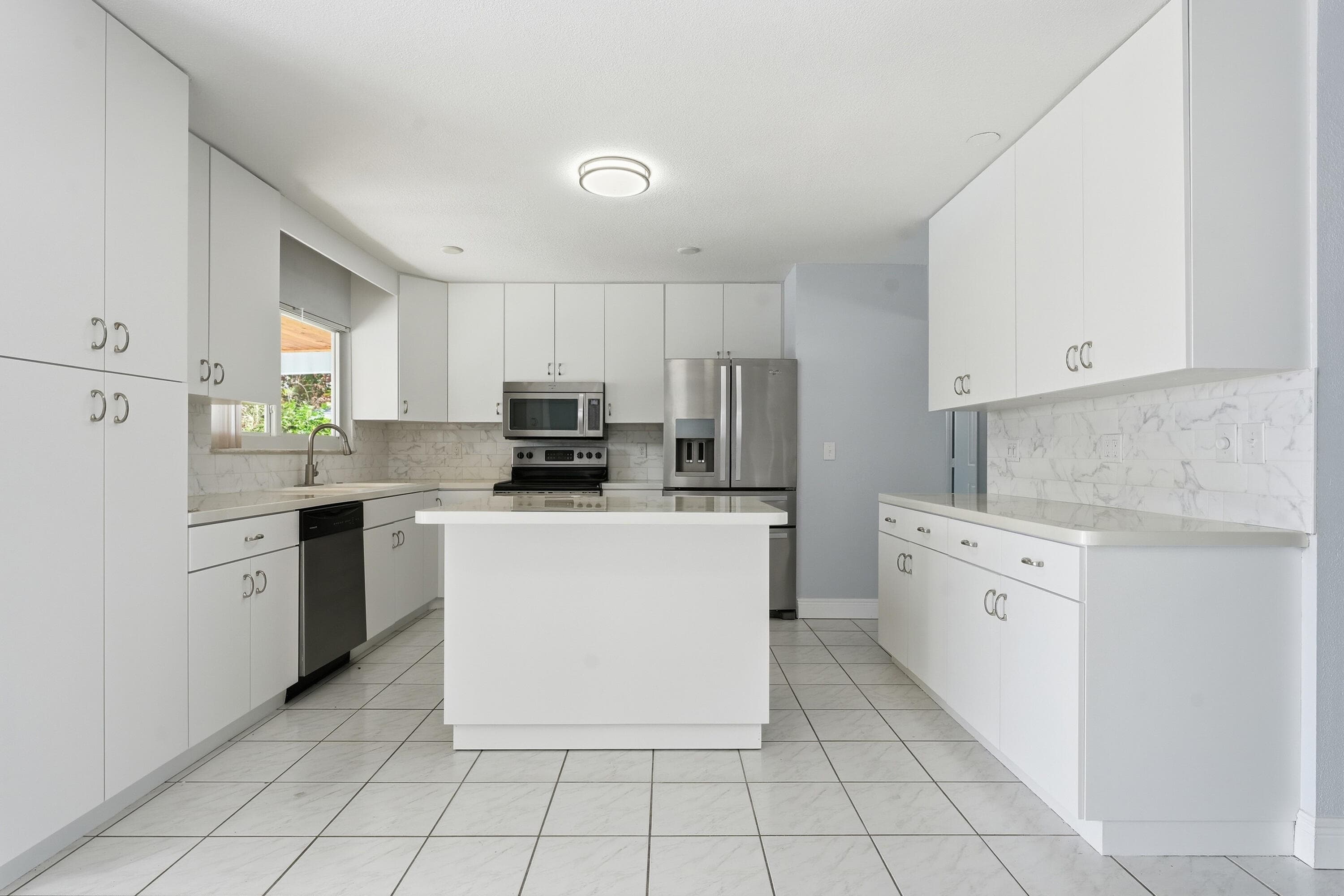420 SE Streamlet Avenue, Port St. Lucie, FL 34983 — photo 13 of 47