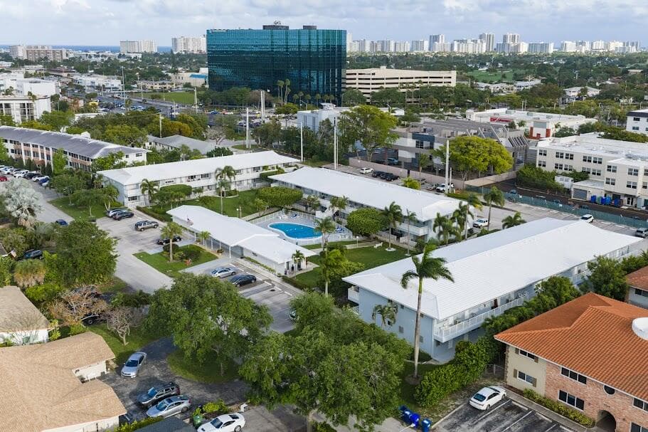 2170 NE 51st Court A21, Fort Lauderdale, FL 33308 — photo 5 of 32