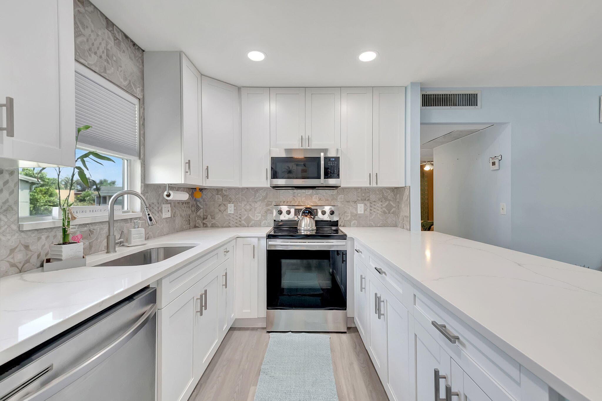 89 Flanders Way B, Delray Beach, FL 33484 — photo 15 of 43