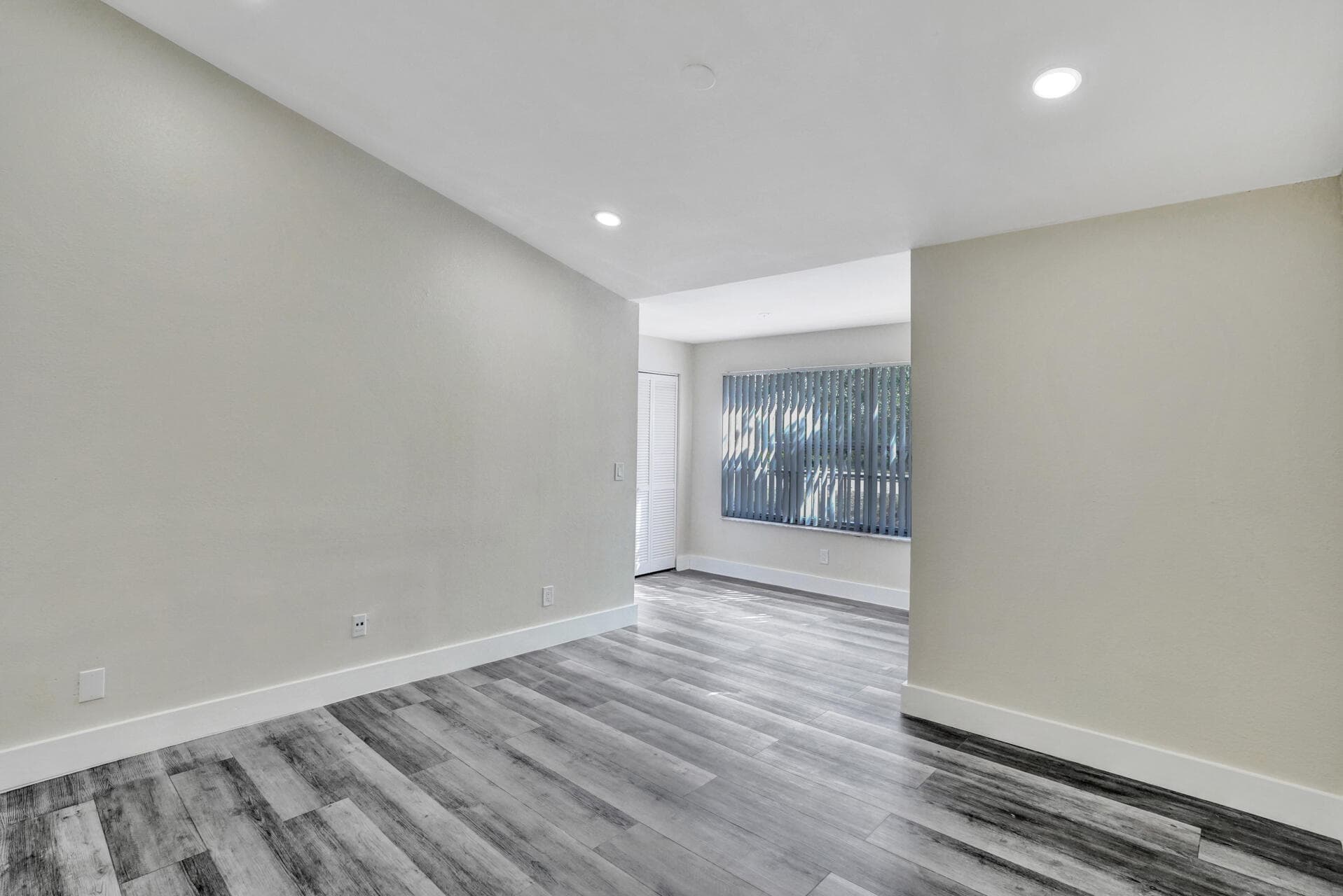 595 Vista Isles Drive 1925, Sunrise, FL 33325 — photo 26 of 34