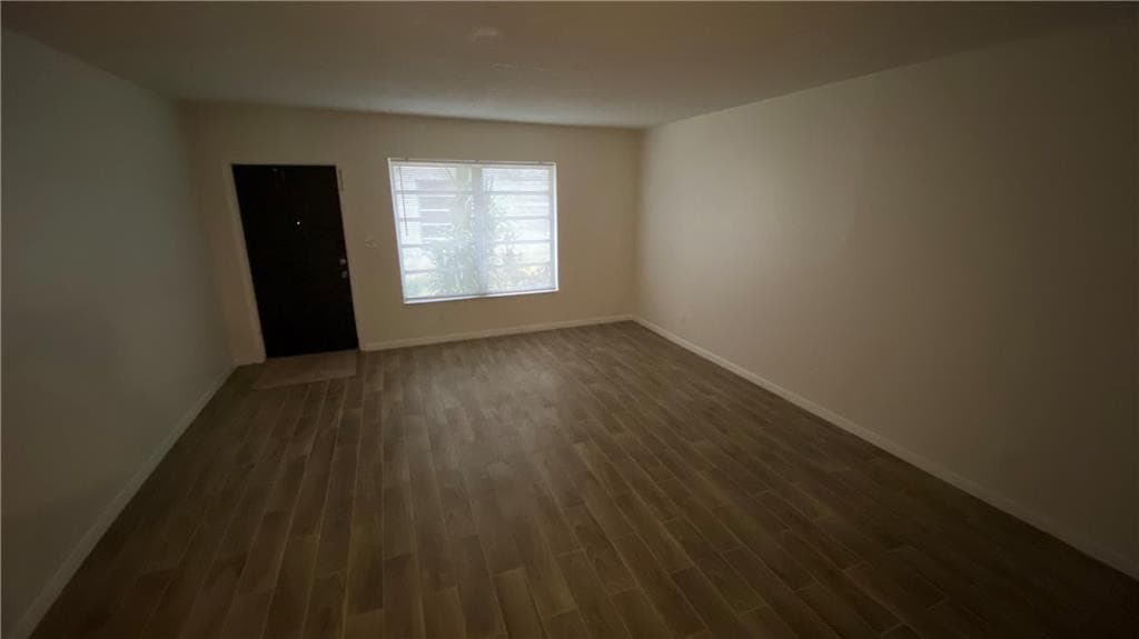 5269 SW 40th Avenue 21, Dania Beach, FL 33314 — photo 5 of 11