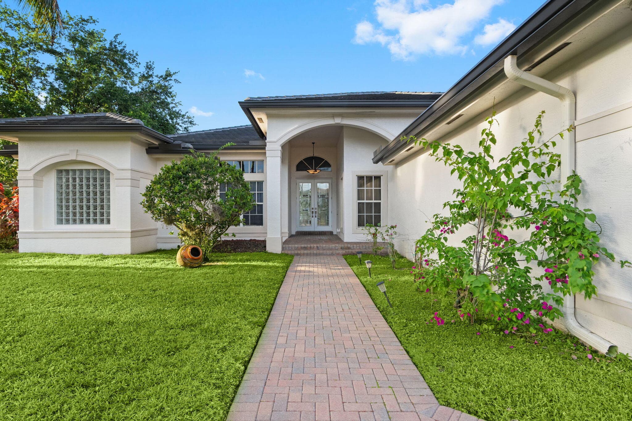 15273 SW 37th Street, Davie, FL 33331 — photo 7 of 86