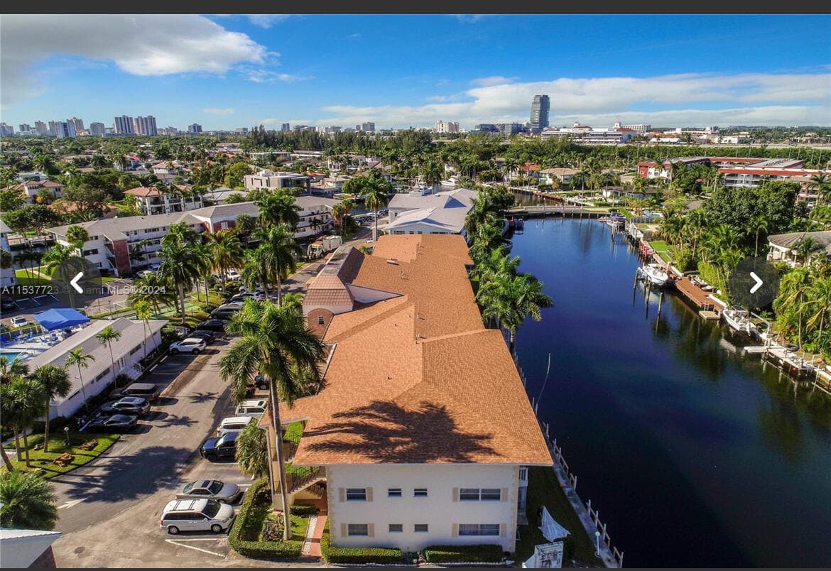460 Paradise Isle Boulevard 205, Hallandale Beach, FL 33009 — photo 16 of 26