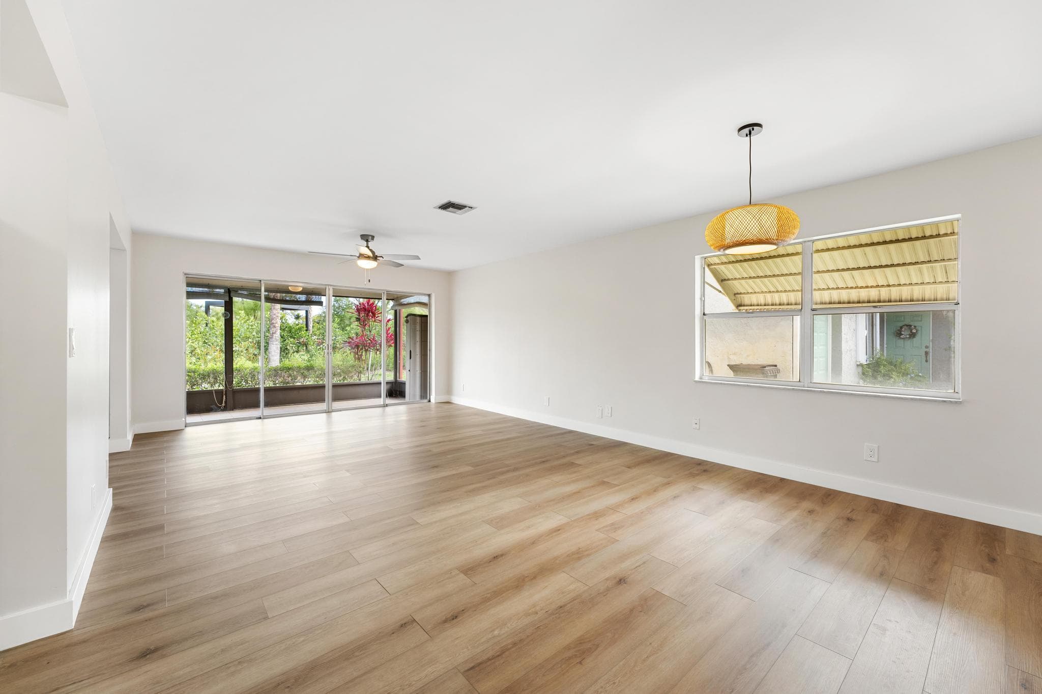 7281 N Pine Park Dr N, Lake Worth, FL 33467 — photo 5 of 42