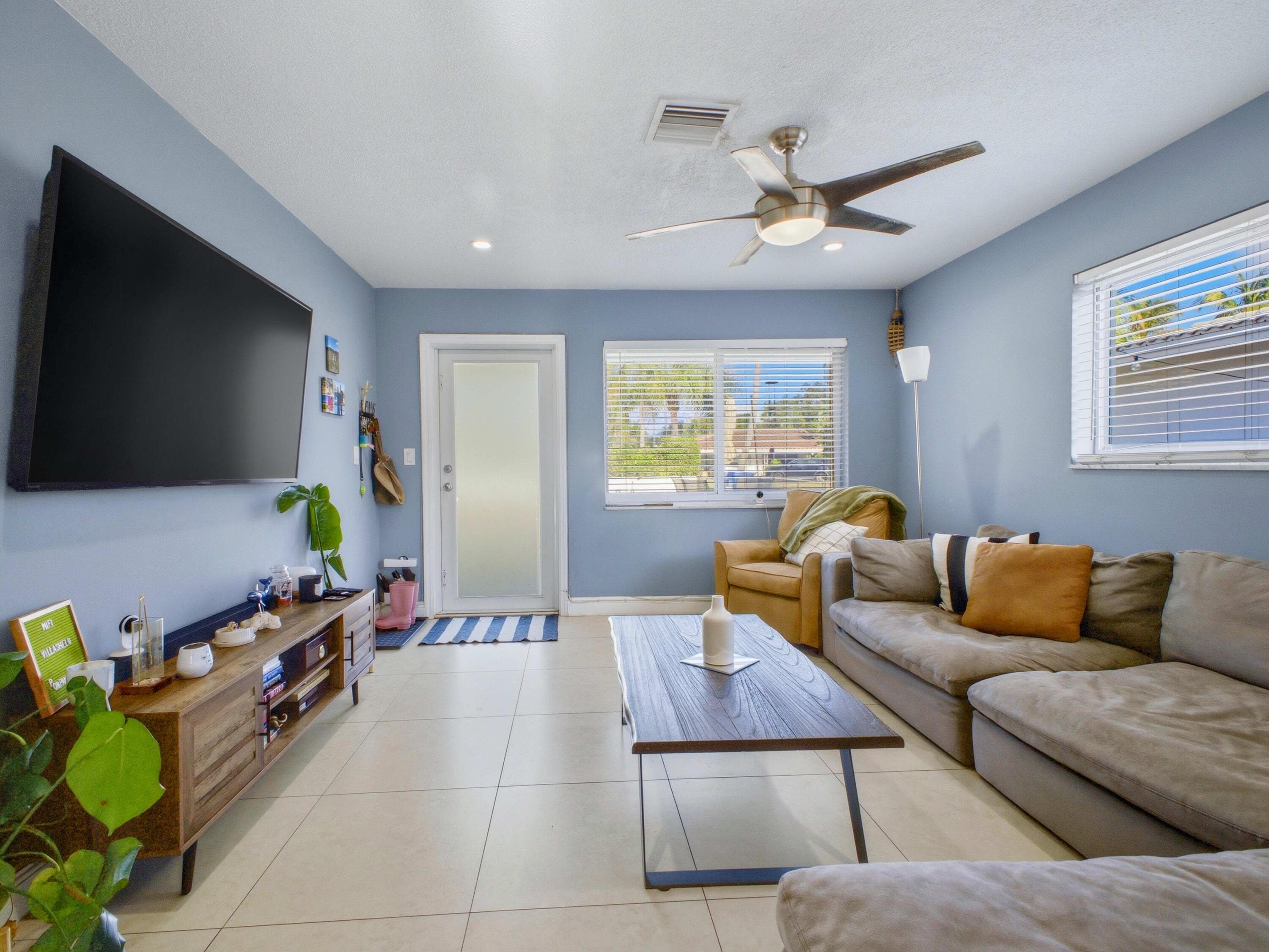 451 SE 1st Avenue A & B, Pompano Beach, FL 33060 — photo 7 of 55