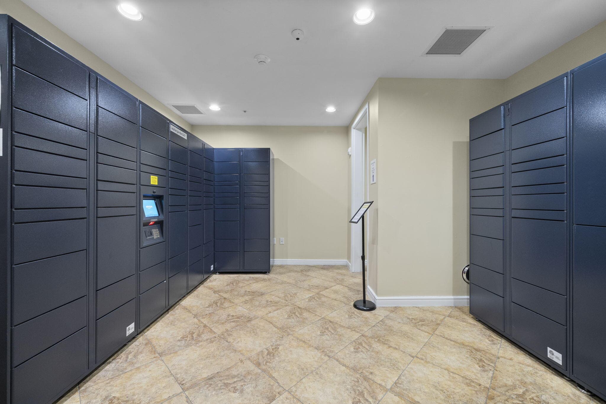 347 N New River Dr Drive E 610, Fort Lauderdale, FL 33301 — photo 34 of 36