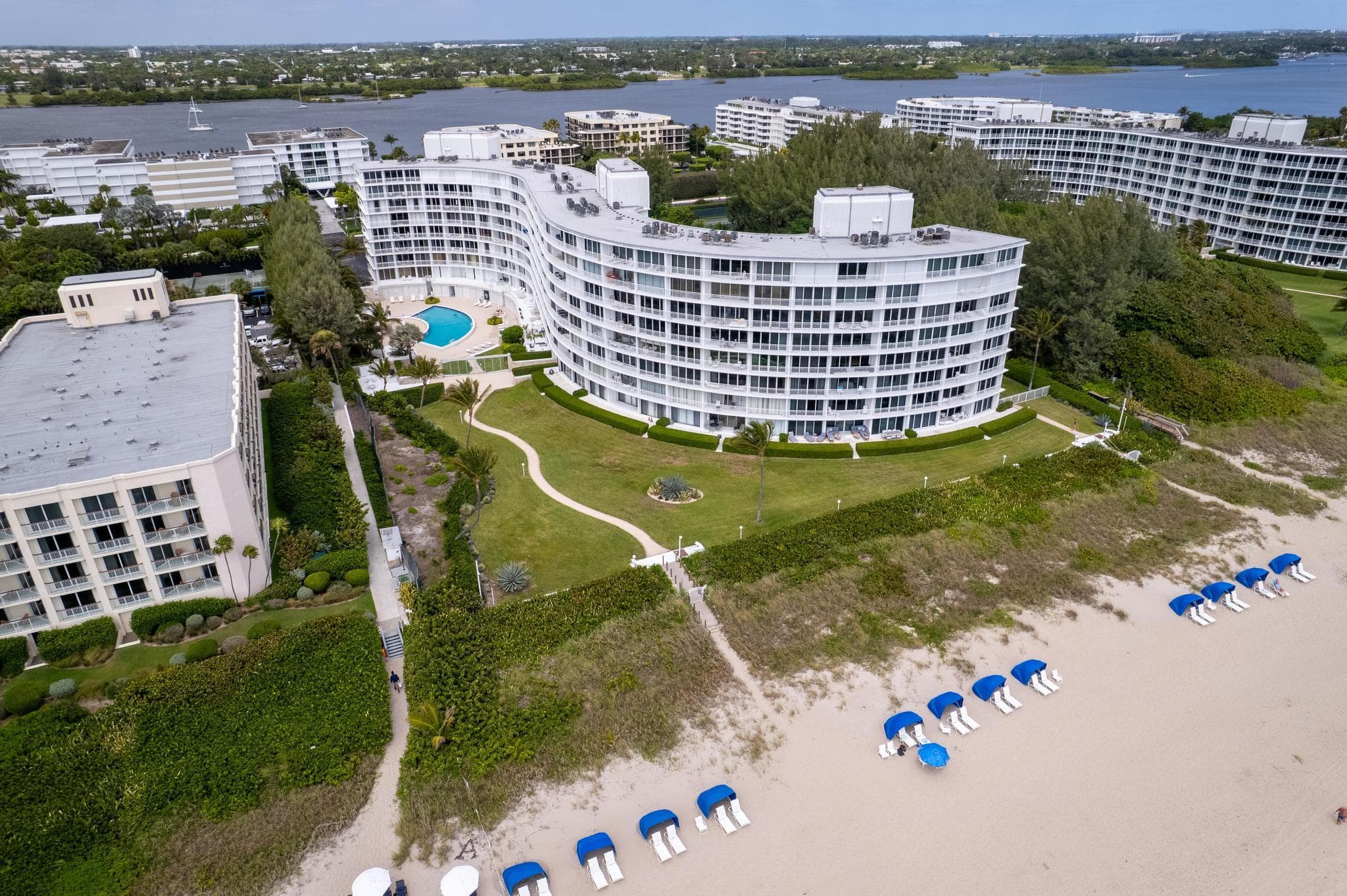 2780 S Ocean Boulevard 612, Palm Beach, FL 33480 — photo 33 of 37