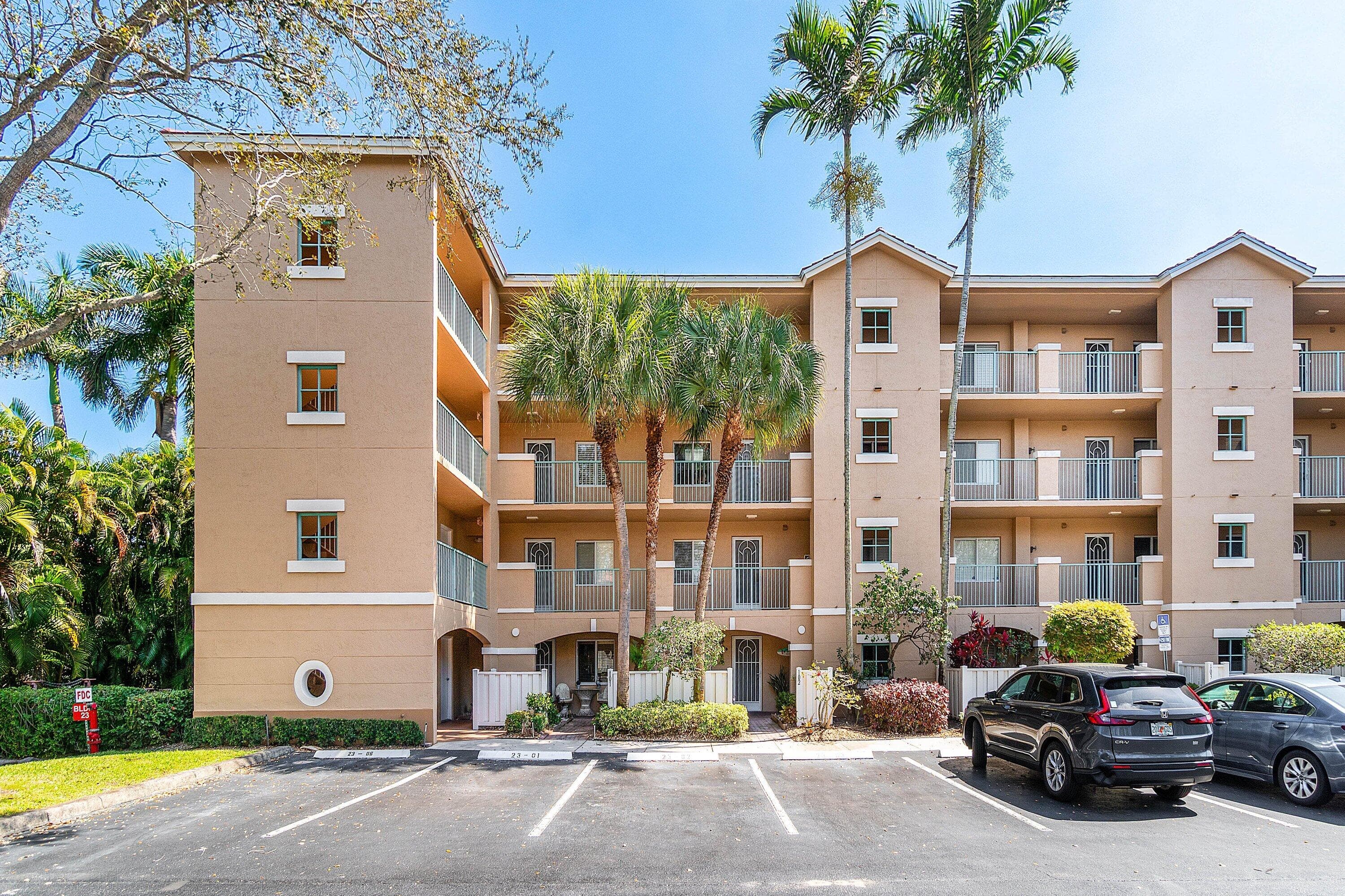 12540 Majesty Circle 401, Boynton Beach, FL 33437 — photo 34 of 60