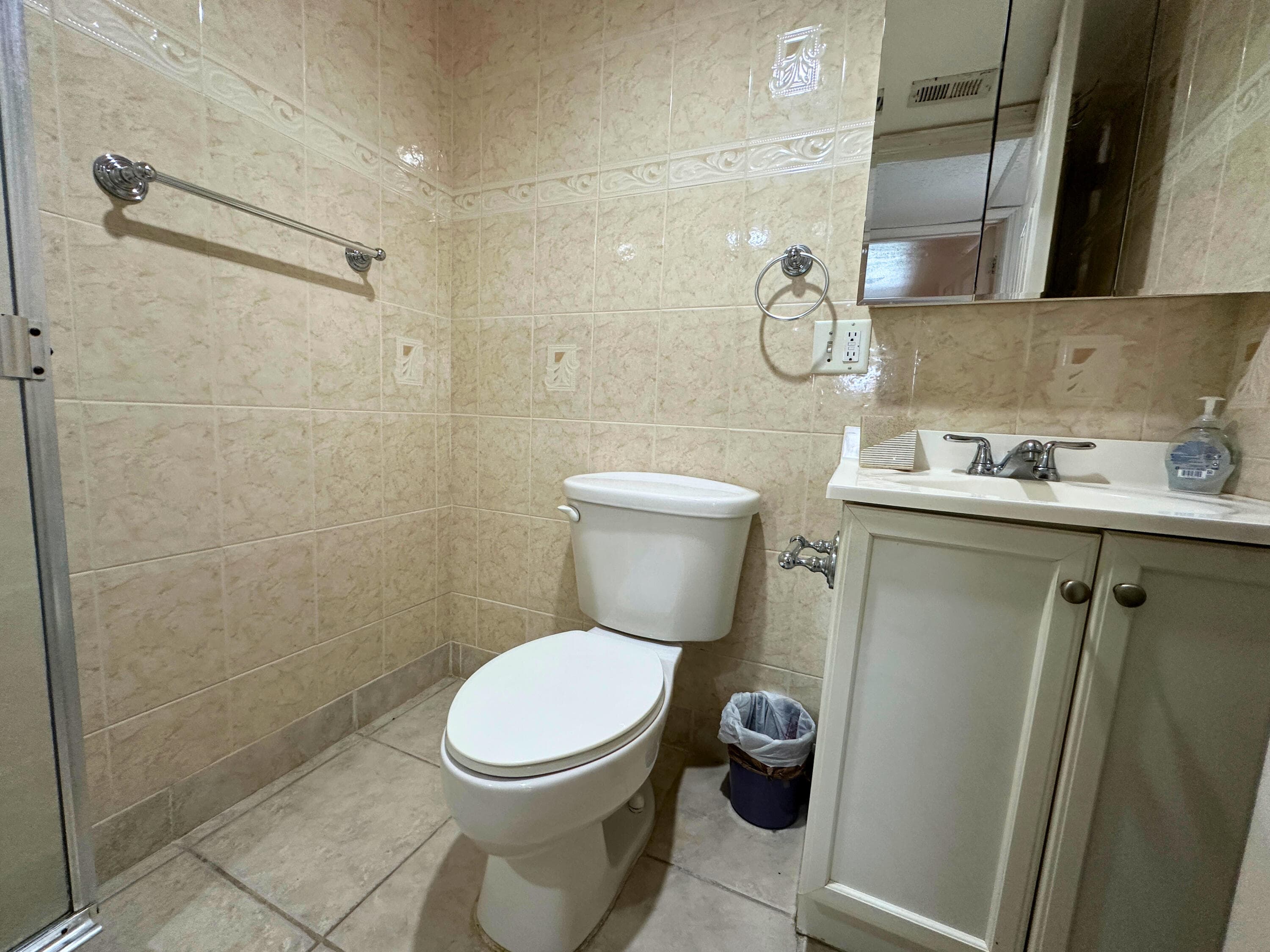 337 Saxony H Way 337, Delray Beach, FL 33446 — photo 12 of 17