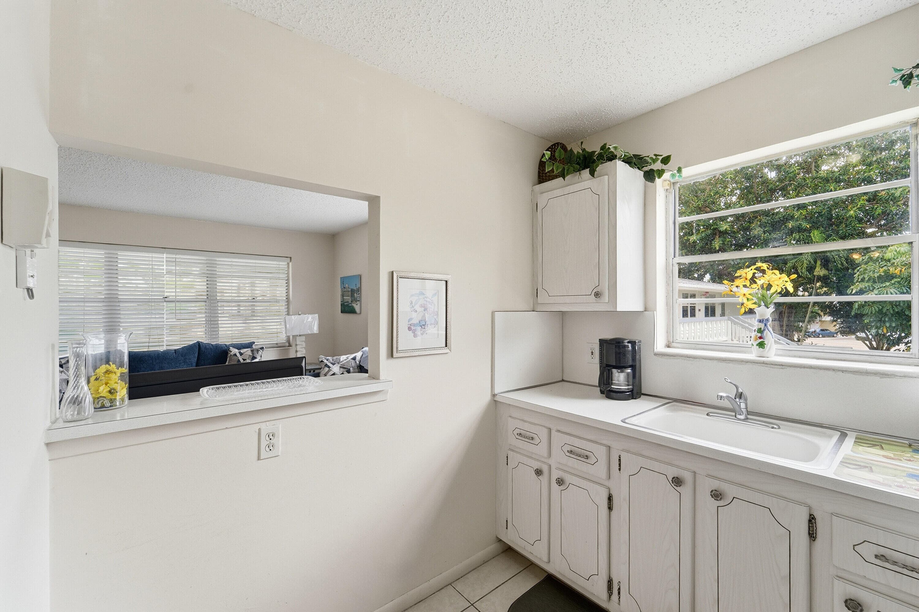 80 Harwood H, Deerfield Beach, FL 33442 — photo 5 of 16