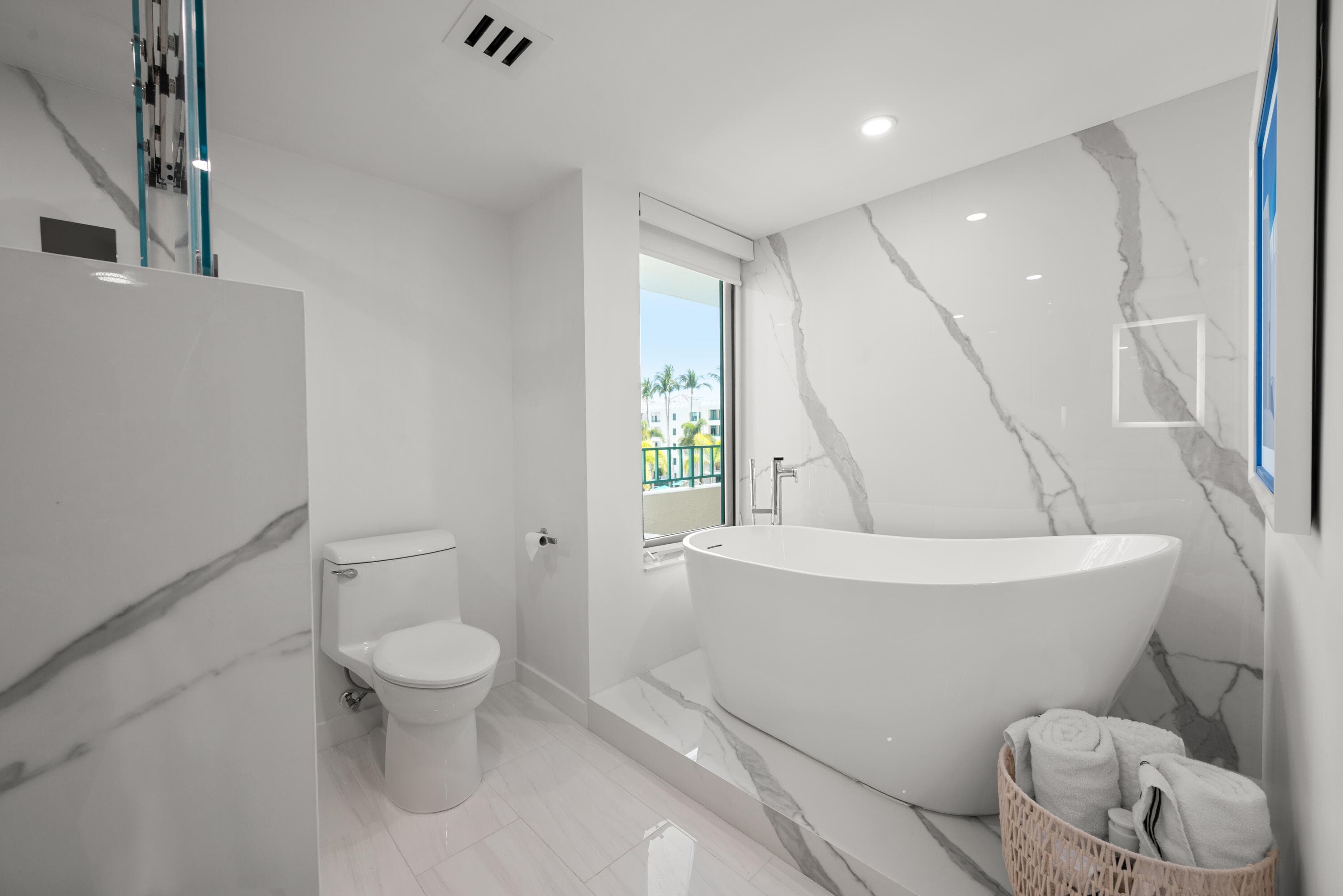 100 SE 5th Avenue 415, Boca Raton, FL 33432 — photo 34 of 59
