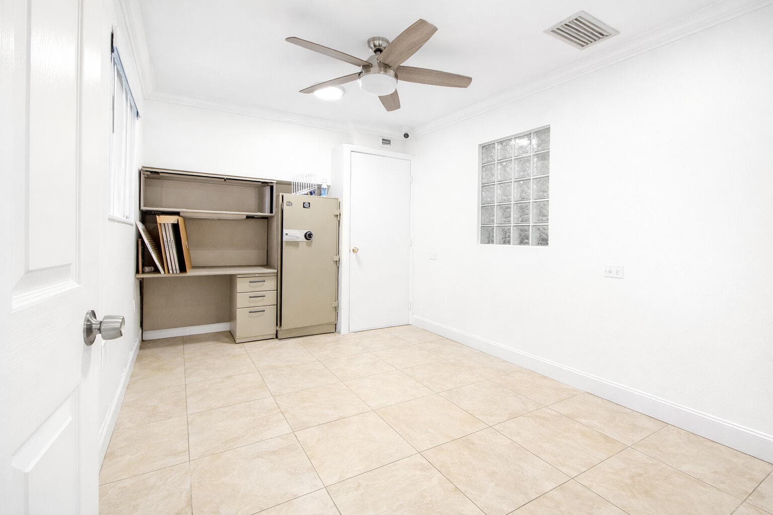 840 S State Road 7, Plantation, FL 33317 — photo 12 of 25