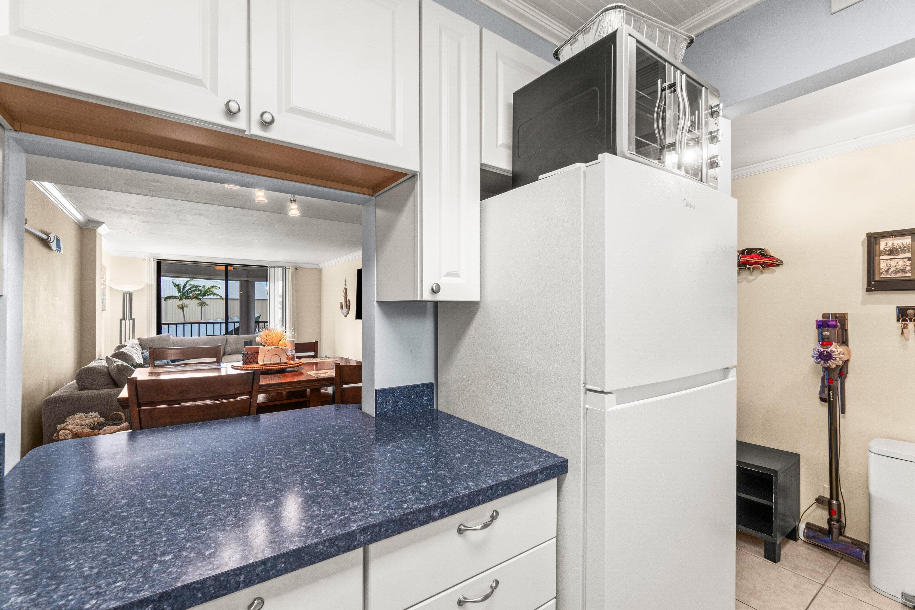 890 N Federal Highway 311, Lantana, FL 33460 — photo 14 of 33